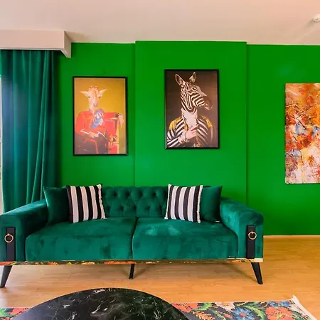Lara Apartment