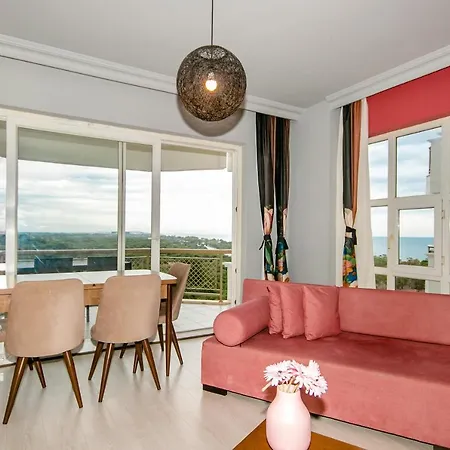 Апартаменты Lara *