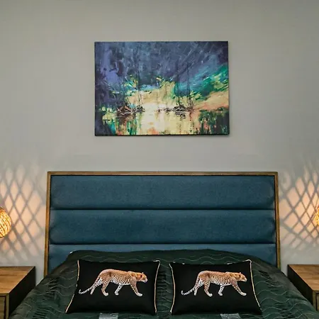 Apartment Lara *