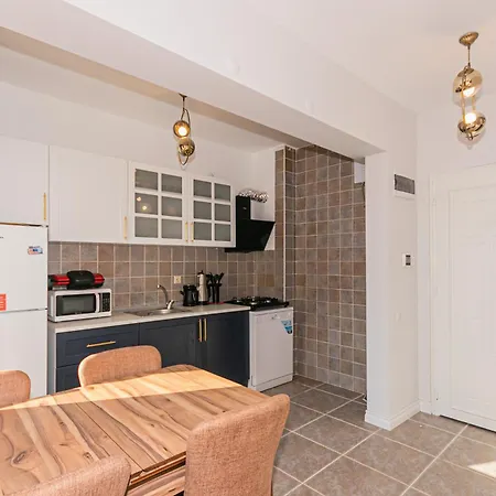 Apartment Lara