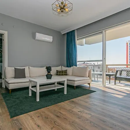 Lara Apartman